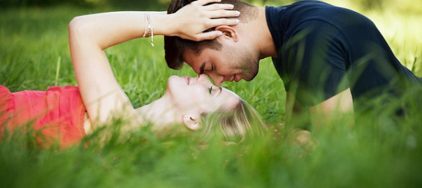 couple-1934204_640